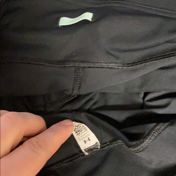 Under armour capris - Picture 6 of 6